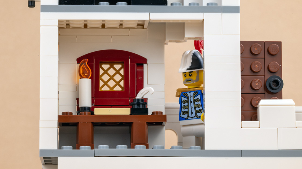 Eldorado Fortress LEGO set - Governor office with candle and quill