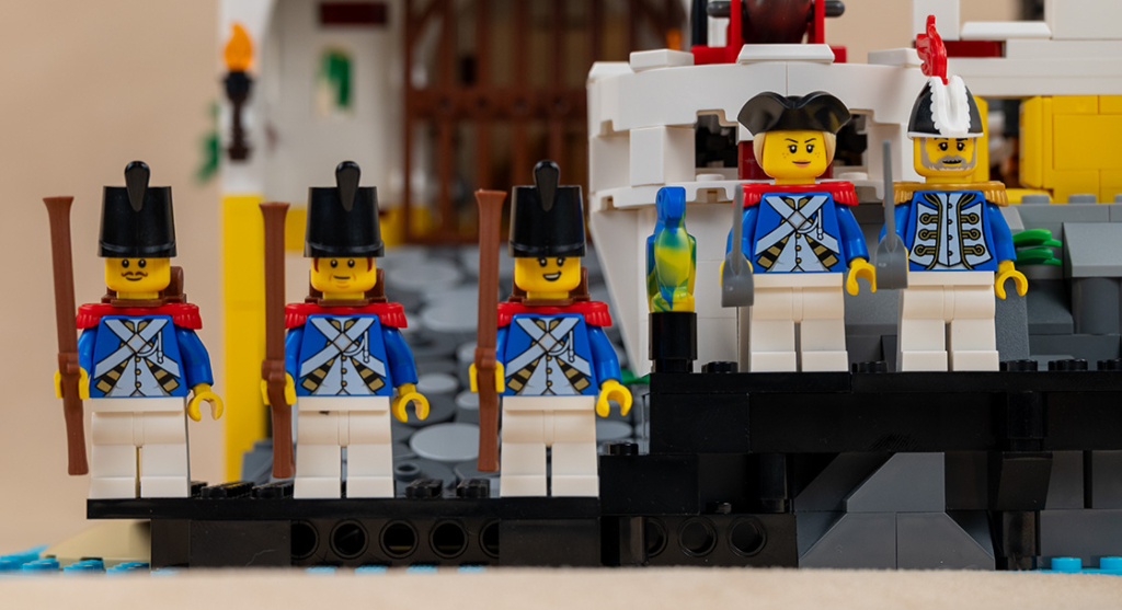 Eldorado Fortress LEGO set Imperial soldiers minifigs